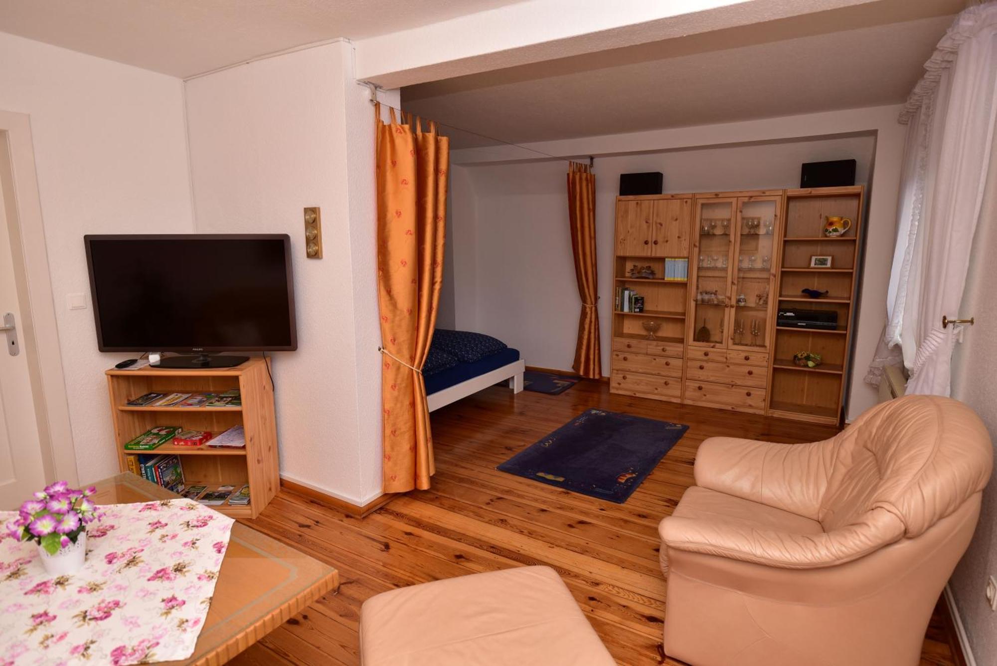 Ferienwohnung Am Hafen Люббенау Екстер'єр фото